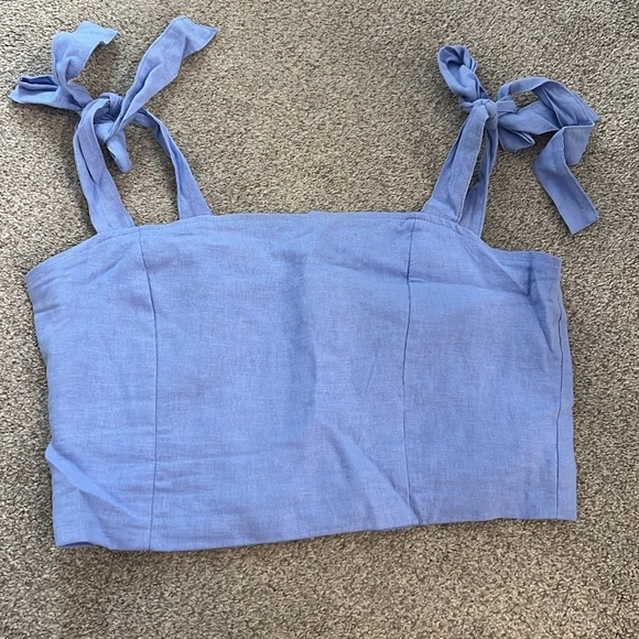 Tie up Bow Crop Top - Picture 2 of 3